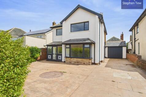 Freemantle Avenue, Blackpool, FY4 4 bed detached house for sale