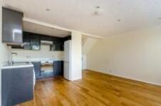 4 bedroom maisonette for sale