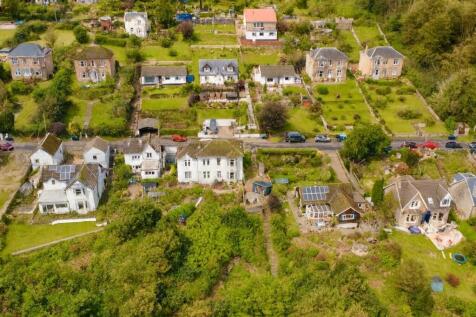 3 bedroom flat for sale
