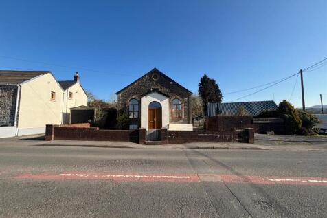 Heol Y Meinciau, Pontyates, Llanelli 3 bed detached house for sale