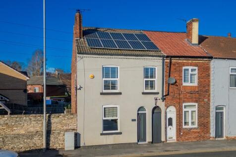 2 bedroom end of terrace house for sale