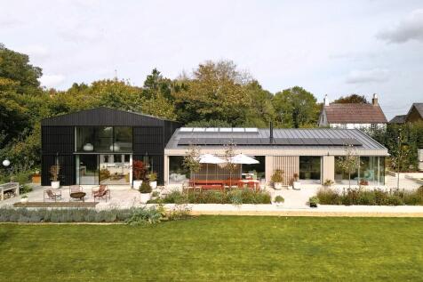 4 bedroom barn conversion for sale