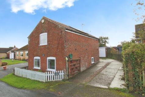 2 bedroom detached house for sale