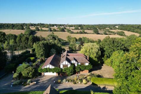 Deadmans Ash Lane, Sarratt WD3 5 bed detached house for sale