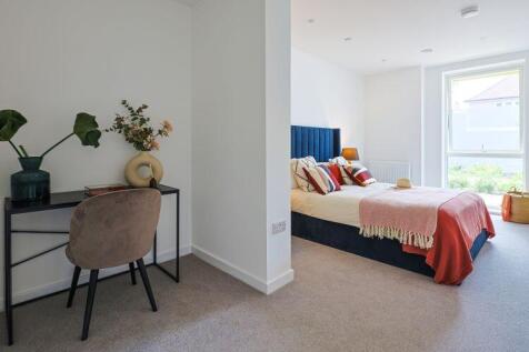 2 bedroom flat for sale