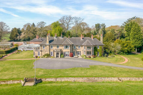 9 bedroom detached house for sale