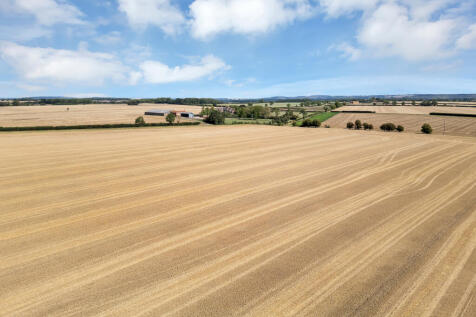 Market Rasen Road, Holton