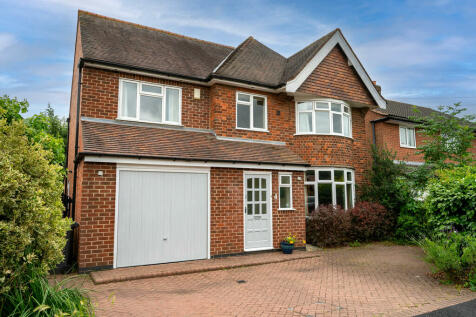 5 bedroom detached house for sale