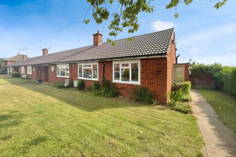 51 New Street, Tiddington... 1 bed bungalow for sale