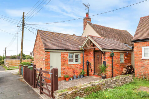 Old Cottage, Bascote Road, Bascote... 3 bed cottage for sale