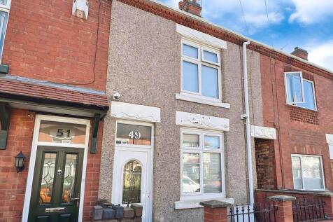 49 Priory Street, Priory Street... 3 bed terraced house for sale