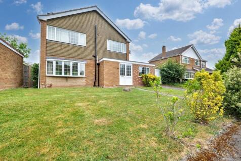 Highwaymans Croft, Coventry 5 bed detached house for sale