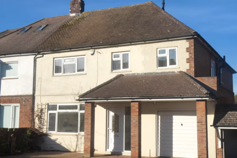 4 bedroom semi-detached house for sale