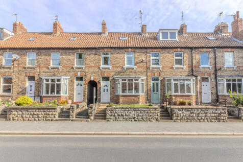 4 bedroom town house for sale