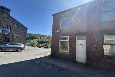 Edmund Street, Walsden, Todmorden 2 bed end of terrace house for sale