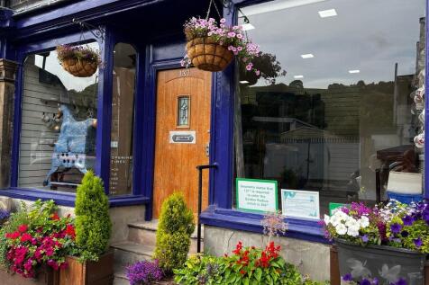 Halifax Road, Todmorden 2 bed terraced house for sale