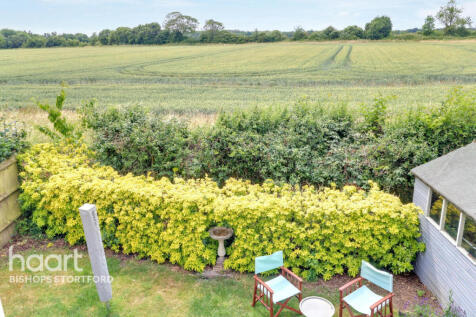 Bishop's Stortford CM23 2 bed detached house for sale