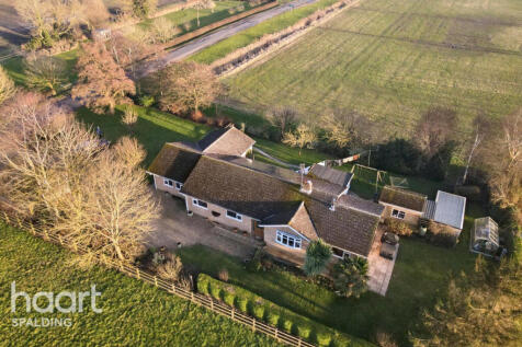 Sutton St James PE12 5 bed bungalow for sale