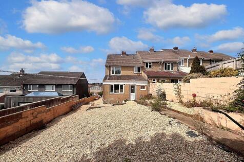 5 bedroom end of terrace house for sale
