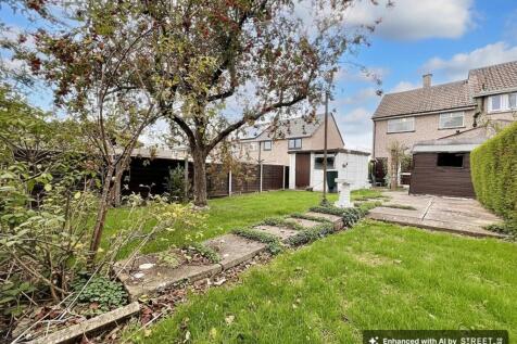 2 bedroom end of terrace house for sale