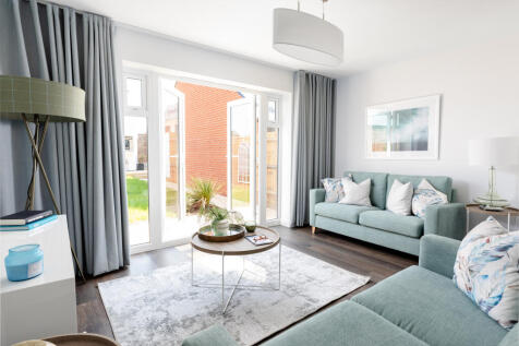 2 bedroom semi-detached house for sale
