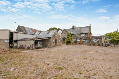 5 bedroom farm house for sale