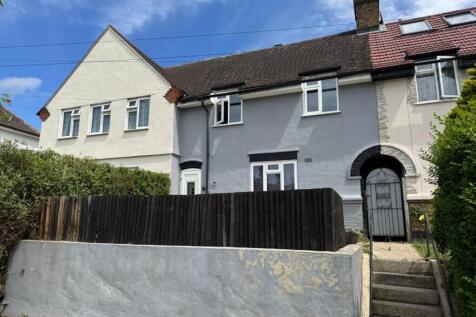 5 bedroom terraced house for sale