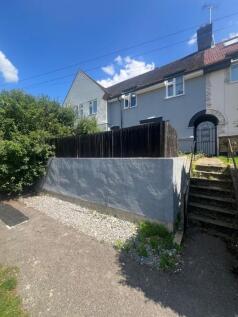 5 bedroom terraced house for sale