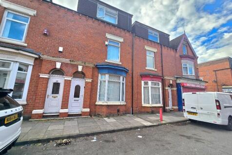 6 bedroom terraced house for sale