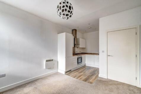 Warwick Road, West Midlands B92 1 bed apartment for sale