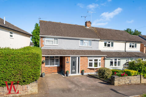 4 bedroom semi-detached house for sale