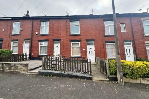 Martin Street, Bury BL9 2 bed terraced house for sale