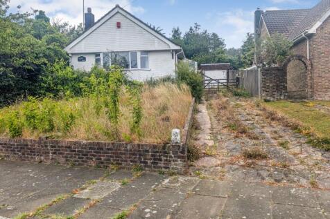 Hill Brow, Hove BN3 3 bed bungalow for sale