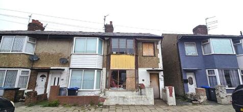 2 bedroom end of terrace house for sale