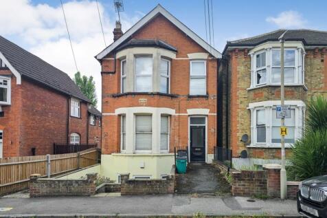 Rose Valley, Brentwood CM14 1 bed flat for sale