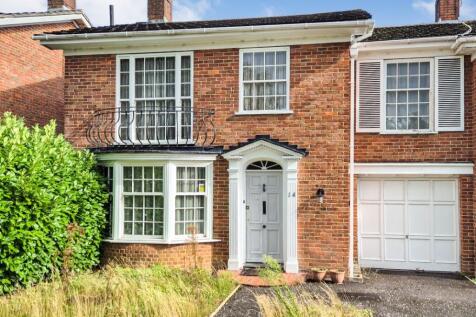 Springpark Drive, Beckenham BR3 4 bed end of terrace house for sale