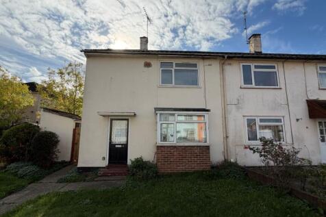 Forest Drive, Chelmsford CM1 2 bed end of terrace house for sale