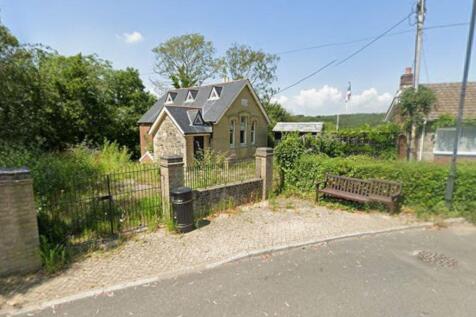 Havenstreet Main Road, Havenstreet PO33 1 bed detached house for sale