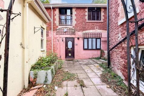 Old Mill Road, Torquay TQ2 2 bed cottage for sale