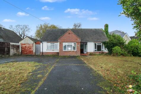 3 bedroom detached bungalow for sale