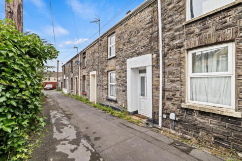 Taylors Row, Neath SA11 2 bed terraced house for sale