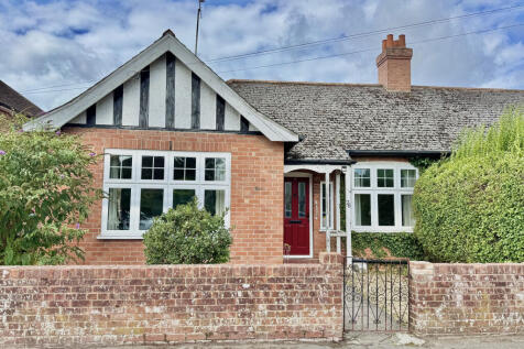 2 bedroom bungalow for sale