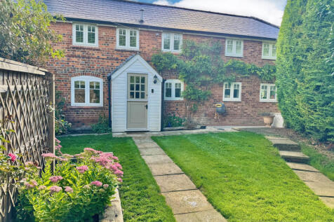 4 bedroom cottage for sale