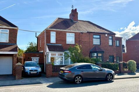 2 bedroom semi-detached house for sale
