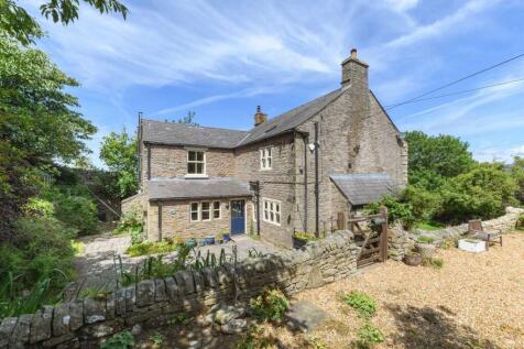The Old Farm House, Whaley Bridge... 4 bed farm house for sale