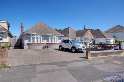 Brampton Road, Oakdale, Poole 3 bed detached bungalow for sale