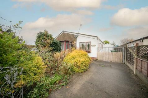 2 bedroom semi-detached bungalow for sale