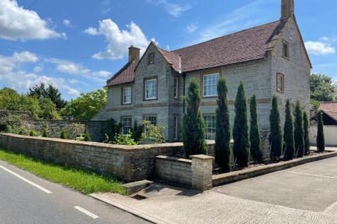 5 bedroom semi-detached house for sale