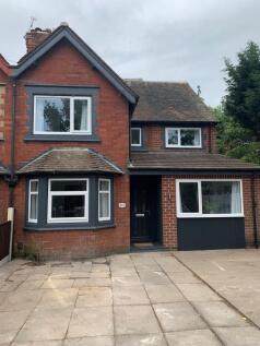 5 bedroom semi-detached house for sale