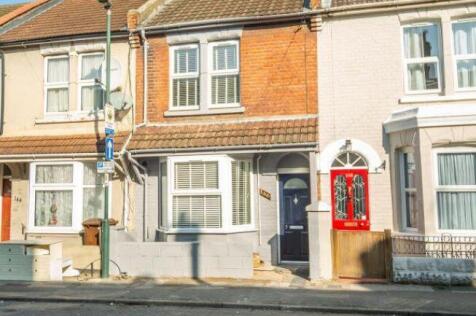 6 bedroom terraced house for sale